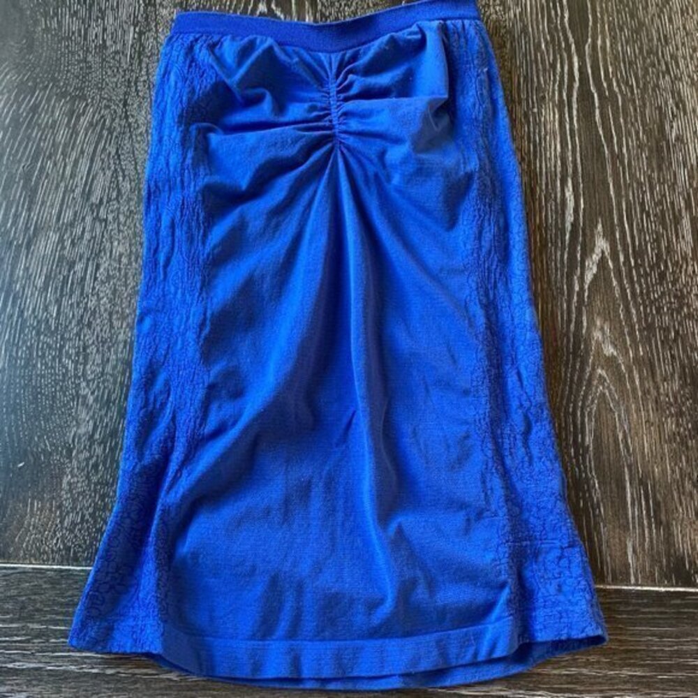 Arden B. Blue Strapless Top